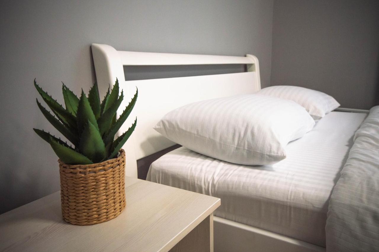 Kyiv Lesi 3 Studio Apartment Екстериор снимка