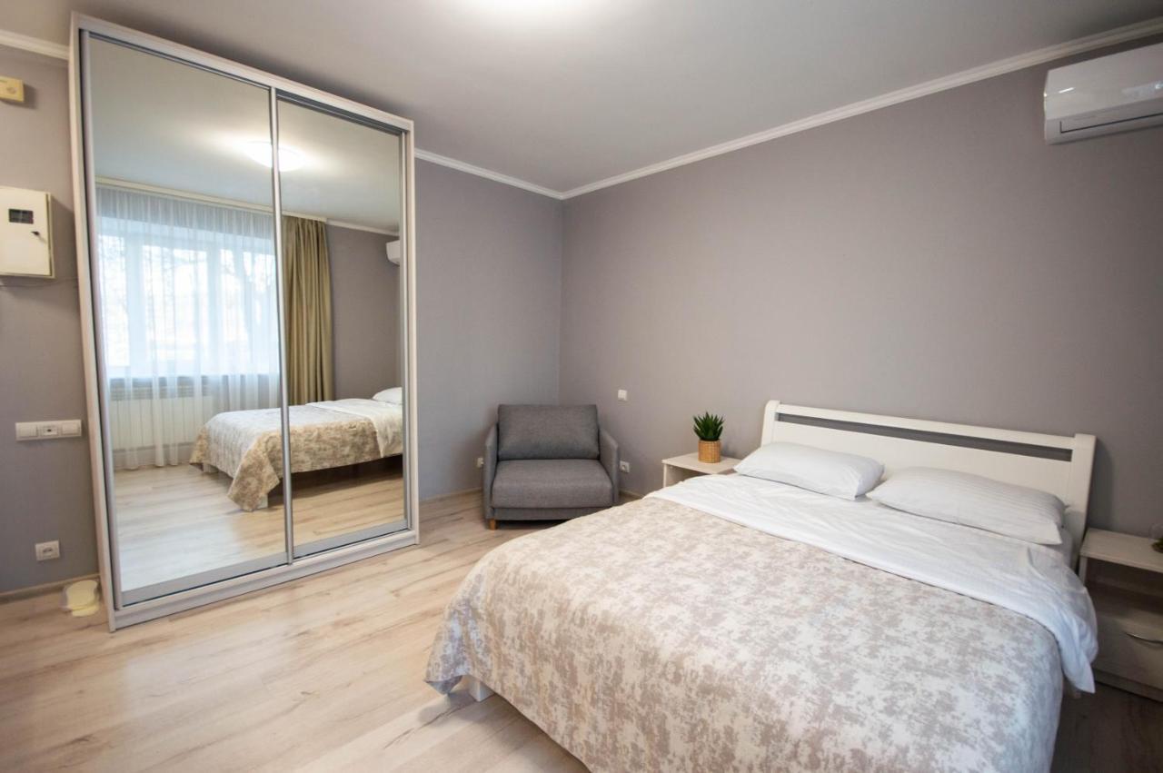Kyiv Lesi 3 Studio Apartment Екстериор снимка